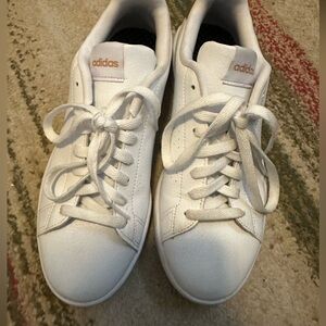 Adidas comfort-cloud sneakers- no box